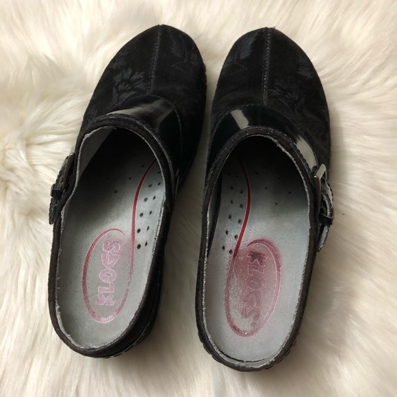 Klogs Black Suede Leather Floral - Picture 4 of 8